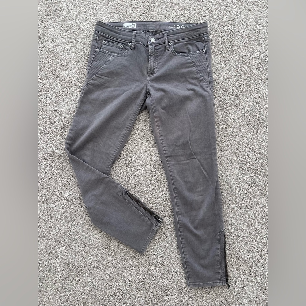 Women’s Gray Zip-Hem Jeans